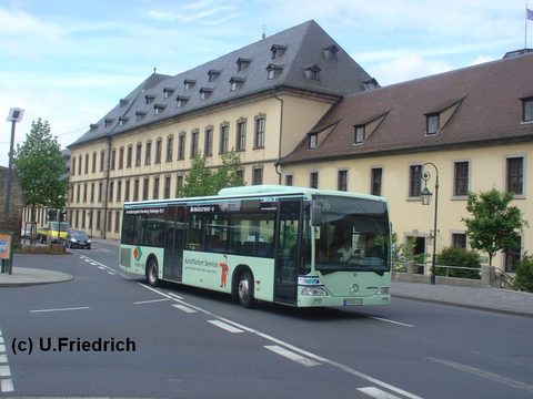 Das nächste Photo stammt erst vom Mai 2007: Wiederum auf Linie 591 in die Burgenstadt Schlitz