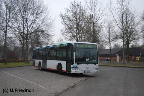 Im Februar 2011 präsentiert sich der Bus in einem neuem Outfit, einem hellen Grau mit Rot, wie es die Omnibusse in Oberhessen haben