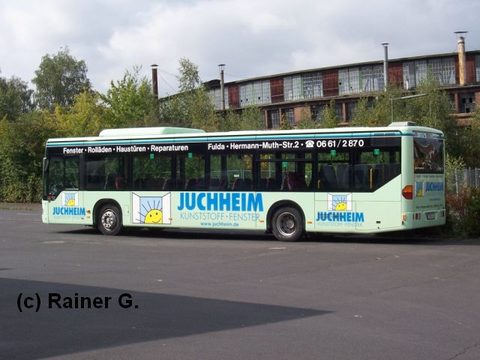 Diese Aufnahme mit dem malerischen Ring-Lokschuppen im Hintergrund gelang Rainer