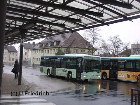 Februar 2007. Zwischenzeitlich hat unser Bus Werbung für die Firma Atzert erhalten