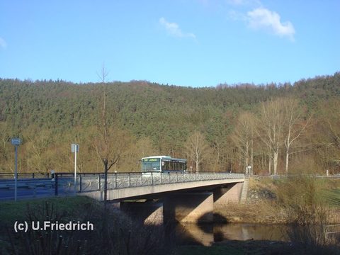 Am 2. Januar 2008 haben Rainer und ich einen kleinen Ausflug gemacht. Dabei entstand unter anderem dieses Foto von FD-BG 415, der, bei Hemmen unterweg