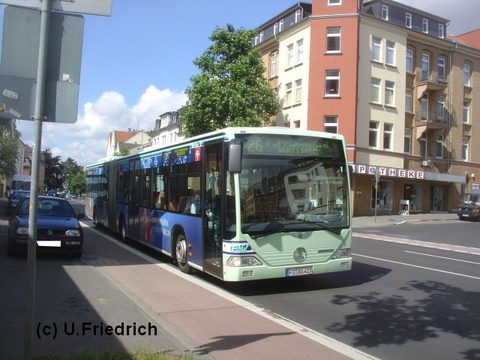 Eigentlich sind wir ja erstmal auf dem Weg durch die Leipziger Straße zum ZOB, aber anscheinend geht es dann gleich weiter auf Linie 26 nach Poppenhau