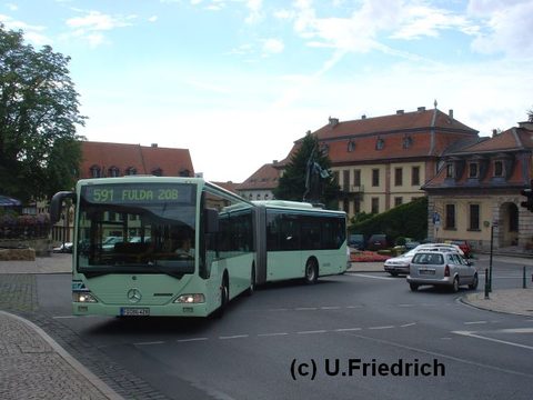 Hier wieder auf Linie 591, aus der Burgenstadt Schlitz kommend