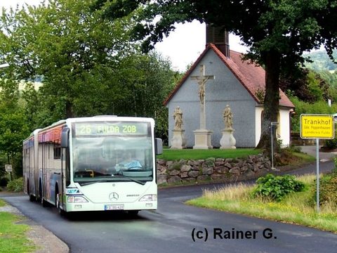 In der kleinen Rhön-Gemeinde Tränkhof im Sommer 2008 von Rainer erwischt
