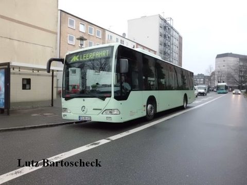 *neu Der Wagen ist von der Firma Thies in Hamburg übernommen worden. Anfangs hatte er in Neumünster noch das alte Fuldaer Kennzeichen