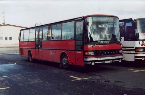 Ein weiterer S215UL  Ich muß gestehen, daß ich kein Spezialist für die Bestimmung von Setra-Modellen bin... Danke, Björn!