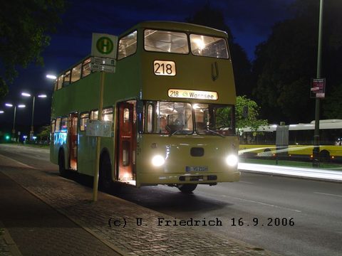 Wagen 2100. Die letzte Fahrt abends führt nur noch bis S-Bahnhof Wannsee