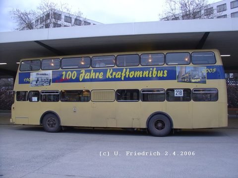 Und weil das so nett ist, hier nochmals von der Seite, aufgenommen an der Betriebshaltestelle am anderen Ende der Strecke, dem ZOB