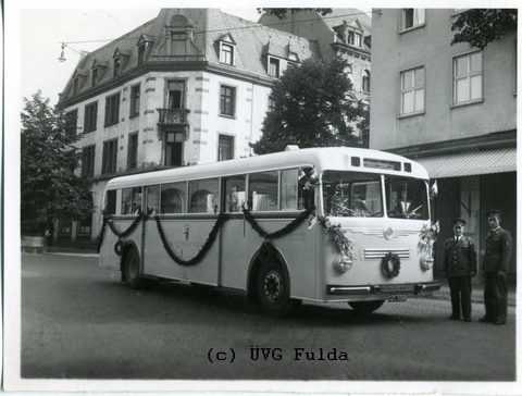 Festlich geschmückt: Wagen 2 der Üwag im Jahre 1949 Herzlichen Dank der ÜVG, die mir dieses Bild zur Verfügung stellte!