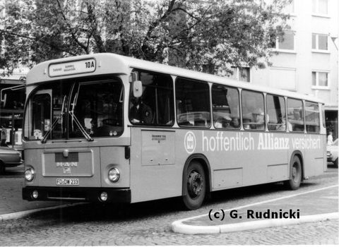 Wg 38 Bj. 1978 MAN SL 200 FD-DW 233 Im September 1978 mit Werbung für die Allianz, ebenfalls auf der 10A: Wagen 38  (c) G. Rudnicki