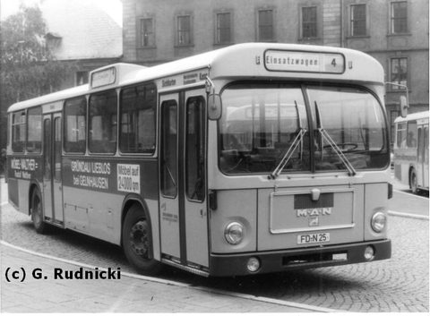 Wg 7 Bj 1974 MAN SL200 FD-N 25 1974 wurden erneut bei MAN Omnibusse geordert. Bei diesem Jahrgang reichte das Gelb bis unter die Frontscheibe hinunter
