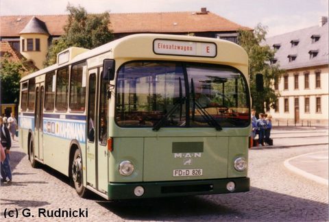 Wg 45 Bj. 1985 MAN SL 200 FD-D 826 Wagen 45 im Jahre 1987 als Einsatzwagen am Stadtschloß. Auch er besaß 1987 Werbung für Kahrmann Weitere Bilder hier