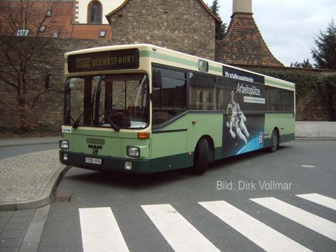Im März 2007 von Dirk erwischt: Wagen 127 mit Trafficboard: Eine Initiative des Bundeslandes Hessen: "Wir schaffen aussichtsreiche Arbeitsplätze"