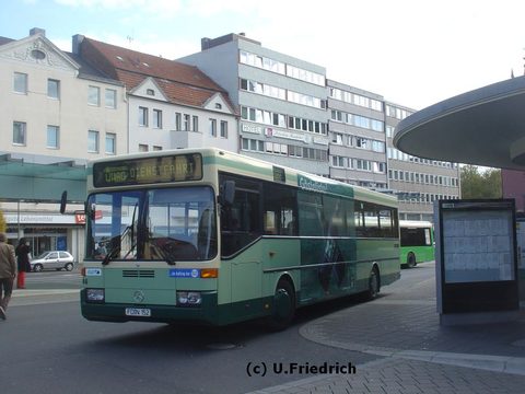 Lange nicht gesehen: Wir haben inzwischen Oktober 2007, und Wagen 146 steht mit Trafficboard für Licher Bier am Stadtschloß
