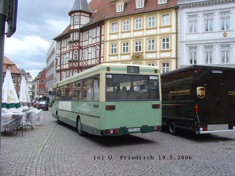 Mein erstes Photo von diesem Bus stammt dagegen vom 19. Mai 2006: An diesem Tag ging es ausnahmsweise einmal durch die Friedrichstraße