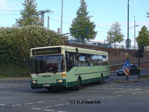 Im September 2007 auf Linie 6 beim Abbiegen von der Kürfürstenstraße...