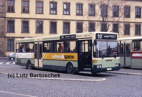 Zwei Jahre später, im März 1989 erwischte Lutz Bartoschek Wagen 25, nun mit Werbung für Wohnen&Sparen versehen