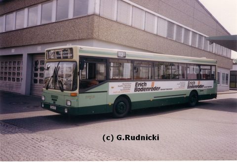 Wg 34 / 149 Bj. 1991 SL 202  FD-N 173 Auch wieder aus dem Jahre 1992 stammt diese Aufnahme von Herrn Rudnicki: Wagen 149, der damals noch Wagen 34 hie