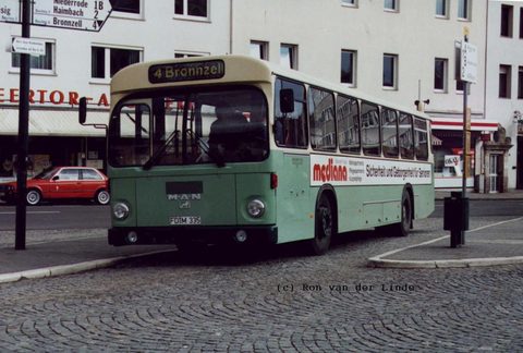 übernommen in die neue Seite  Einer der letzten seiner Art: Wagen 14 stammt aus dem Jahre 1986 und ist zusammen mit einem weiteren SL200 nicht nur der