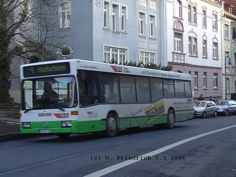 Zwar kein Üwag-Bus, doch längere Zeit auf Üwag-Linien anzutreffen - und deswegen soll er hier denn auch nicht fehlen, ist dieser O 405 N2 der Firma VB