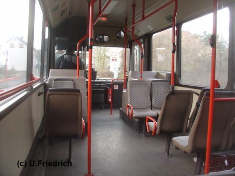 Innenaufnahme vom vorderen Bereich ...