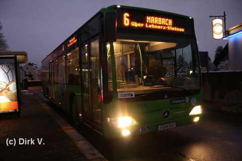 Die frühesten Aufnahmen von diesem Bus verdanken wir Dirk, der ihn Anfang Dezember 2008, kurz nach der Inbetriebnahme, an der Endhaltestelle in Bronnz