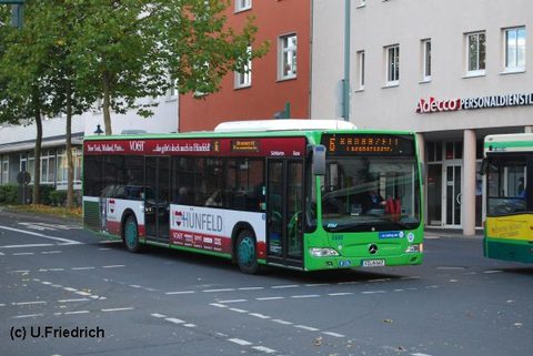 Am 25. Oktober biegt er auf Linie 6 gerade von der Kurfürstenstraße ...