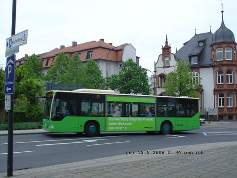 FD-N 180 / Funknummer 113 wurde im November 2005 in Betrieb genommen, ohne dunkelgrünen Streifen. Sehr grün: Eine Zeitlang warb er für Buswerbung! Die
