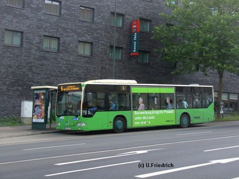 *neu  Im Jahr 2007 wiederum auf Linie 6, hier in der Leipziger Straße an der Haltestelle Amand-Ney-Straße