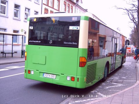 Heckaufnahme, beigesteuert von Dirk, an der Haltestelle Robert-Kircher-Straße ...