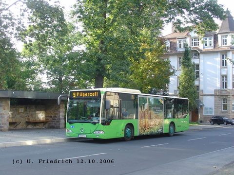 Hier ist er an der Haltestelle Dahlberg zu sehen