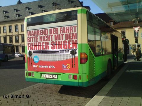 Februar 2011: Wie schon bei FD-N 953 / Funk 154 so hat sich auch diesem Bus die Werbung für das Programm hr3 des Hessischen Rundfunks geändert