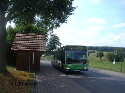 Malerisch: An der Endhaltestelle der Linie 4 in Oberrode