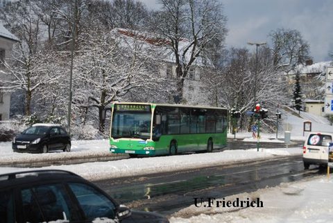 *neu Winter in der Magdeburger Straße: Auf Linie 6 Richtung ZOB im Dezember 2010