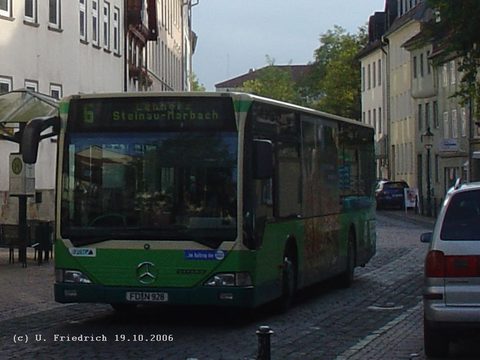 Am 19.Oktober kommt er auf Linie 6 auf seinem Weg zum Stadtschloß ...
