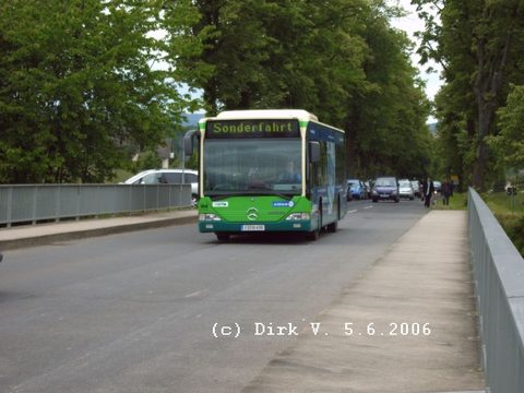 Dirk hat Wagen 184 im Shuttle-Verkehr anläßlich des Gartenfestes auf Schloß Fasanerie am 5.Juni 2006 gesehen