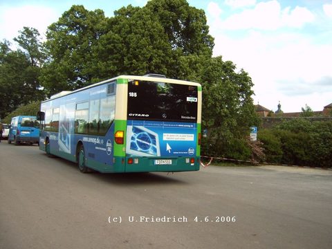 Dirk traf ihn im Shuttle-Verkehr an, anläßlich des Gartenfestes auf Schloß Fasanerie am 5.Juni 2006