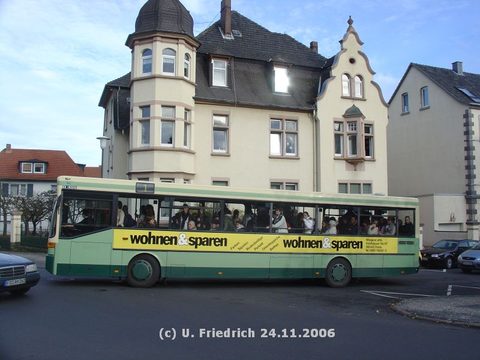 Am 24 November sah ich Wagen 115 auf Linie 1, hier in der Adalbertstraße Richtung Aschenberg...