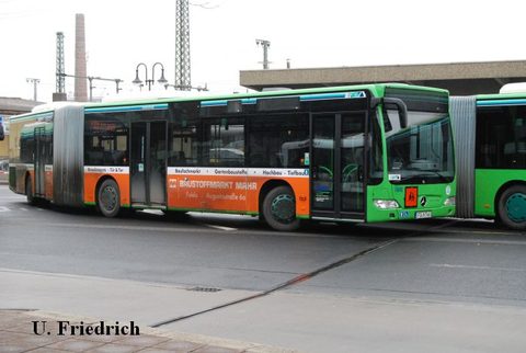*neu März 2012 während einer Pause am ZOB nun mit Werbung für den Baustoffmarkt Mahr