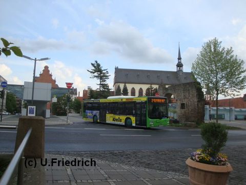 Abfahrt vom Stadtschloß im Mai 2009 auf Linie 2