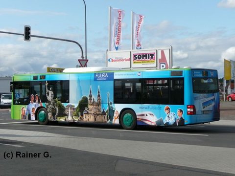 FD-N 370 wurde von Rainer erwischt. Er wirbt für den Internetauftritt der Stadt Fulda