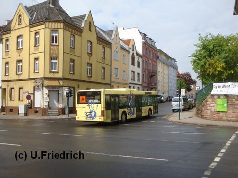 ... in die Moltkestraße.