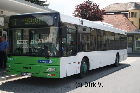 ... im Einsatz auf Linie 7 nach Engelhelms ...