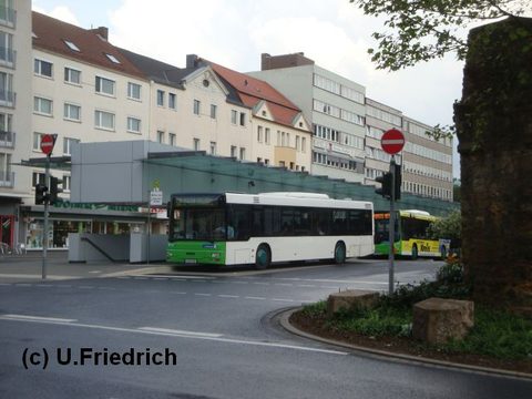 Ebenfalls Anfang Mai auf Linie 5B am Stadtschloss ...