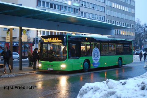 Die erste Aufnahme stammt vom 22. Dezember 2010: Im Einsatz auf Linie 4 nach Malkes
