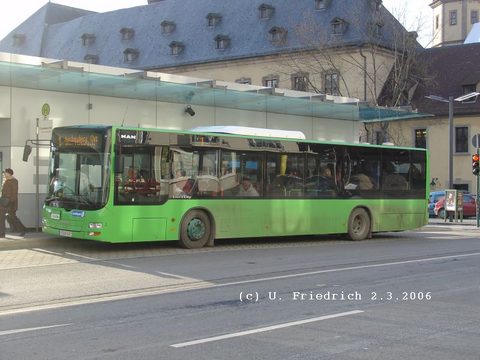 Bei Sonnenschein am 2. März 2006 am Stadtschloß