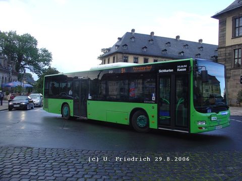 Auch der 29. August 2006 war ein regnerischer Tag. Nun Wagen 112 vor dem Stadtschloß
