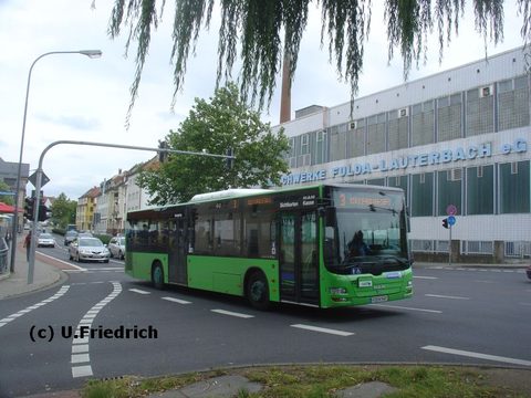 Hier zur Abwechslung auch mal wieder die Türseite - am 2. August 2007 vor den ehemaligen Gebäuden der früheren Milchwerke Fulda-Lauterbach