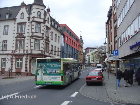 Auf dem Weg zum Stadtschloß durch die Rabanusstraße