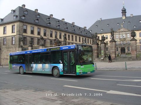 Im März 2006 vor dem Stadtschloß